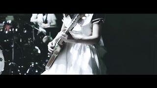 Band maid - different