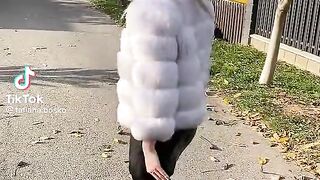 Знайомство в селі