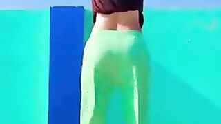 AA tenu moj krawan