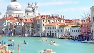 welcom to venez italy