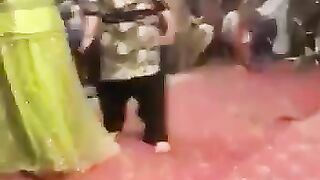 Beautiful Girl dancer
