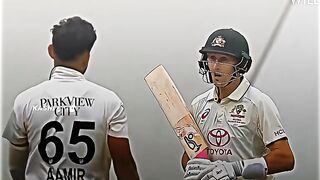 Amir Jamal bowling