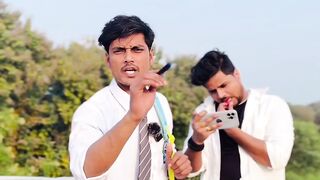 BHEJ DO CLASSMATES KO BINA KAHE_????