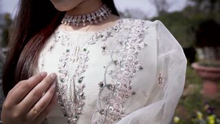 female pakistani dresses