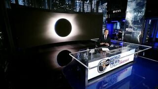 Mom-and-pop stores get ready for eclipse glasses blitz.
