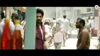 Halka Halka - Raees _ Shah Rukh Khan & Mahira Khan _ Ram Sampath _ Sonu Nigam & Shreya Ghoshal.