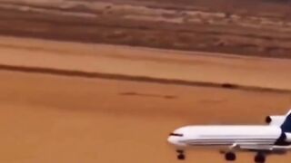 اختبار قوة اصطدام الطائرة