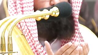اللهم انا نسالك نفوسا مطمئنه تؤمن بلقائك و ترضى بقضائك و تقنع بعطائك س.