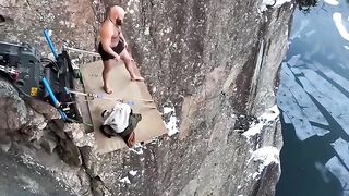 Risk players