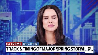 Trump defends social media company Truth Social after stock price falls.
