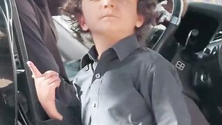 Eis Eid par kia ly kar do gay
