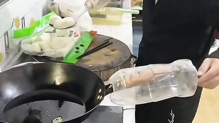 How to cook safely from oil splashes
