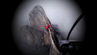 Helicopter Journey, Relaxing to see Cliff Climber