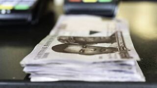Burglars steal $30 million in cash from a Los Angeles money storage facility.
