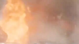 फिल्मी Car Blast का Real Life Test ???? @MRINDIANHACKER
