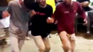 Funny dancce