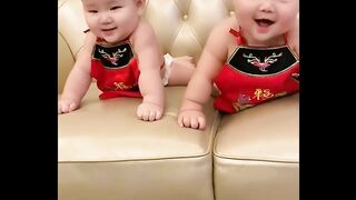 Twins Baby Videos. Cuteness Overloaded You Can't Ignore