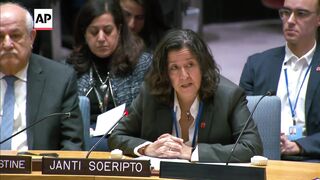 Watch moment earthquake interrupts UN Security Council in NYC.
