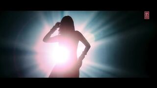 Tunu Tunu Video Song _ Sherlyn Chopra feat. Vicky & Hardik _ Sukriti Kakar.