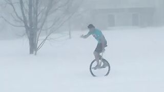 Funny fail video Comedy Bloopers Fails Hilarious Pranks Gaffes Unintentional Giggles Chuckles Rib-tickling Amusing Social media Trending Shareable