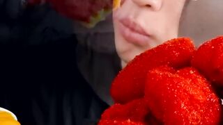 Eating Fried Chicken And Chicken nuggets | Asmr Mukbang