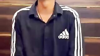 Tumair larka Kiya Kam krta hai