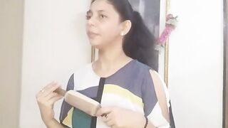 Aaj lagta hai mai hawaon mei hoo #youtube #short #trending #viral_shorts #mrsmehta