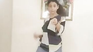Aankhon se tune ye kya keh diya #youtube #short #trending #dance #viral_shorts #mrsmehta