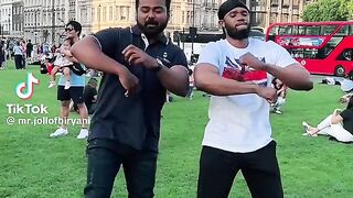 India and Africa dance together