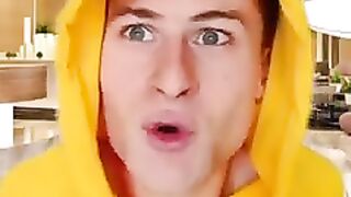 Hôtel_de_luxe_!_????????_#shorts_#comedy_#humour_#sketch_#acting_#viral_#animation_#video_#funny_#viral(240p).