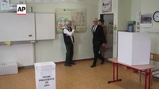 Slovak presidential candidate Korčok votes in 2nd round elections.