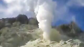Massive and dangerous gas leackage