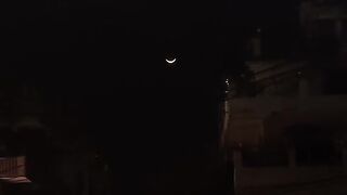 Staring at the Moon, feeling infinite~