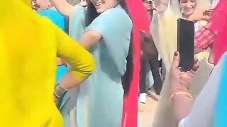 Very nice dance and song