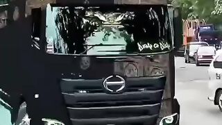 Allah taalah ny farmaya