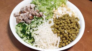 ЛЕГКИЙ И ВКУСНЫЙ САЛАТ ! ОБЯЗАТЕЛЬНО ПРИГОТОВЬТЕ ЕГО