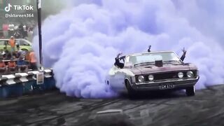 Crazy car ????