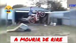 Try to not laugh - Essaye de ne pas rire - Chute à mourrir de rire