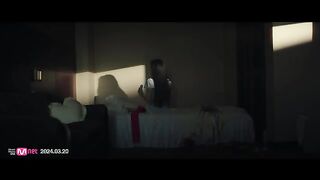 ILLIT (아일릿) ‘Magnetic’ Official MV