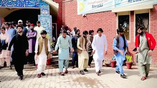 ڈیرے وال