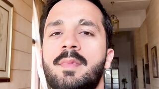 Apni Rajab Family ko Eidi deni #rajabfamily #rajabvlog #vlogs #youtube #karachi