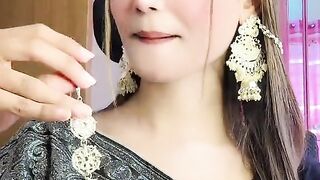 এমন ভিডিও দেখতে ফলো করে রাখো