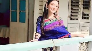 এমন ভিডিও দেখতে ফলো করে রাখো