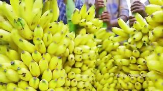 BANANA OIL FRY | Banana Balls Recipe | Pazham Bonda | Cooking Sweet Banana Bonda Recipe In Village