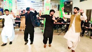 Heart Touching Traditional Dance at QAU Islambad