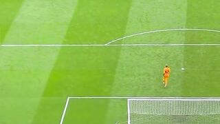 Kobbie Mainoo’s goal against Liverpool from the stands ????????