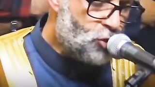 واعبدوا (الله) (ولا) (تشركوا) (به) (شيئاً)