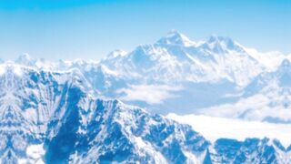 Ketinggian puncak Everest