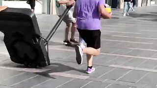crazy reaction on stranger basketball