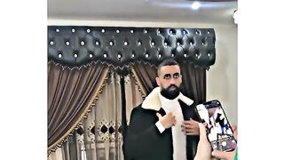 Husband tu gaya